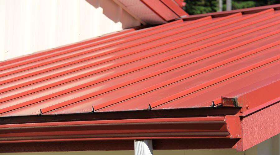 Professional New roof installation in Moundridge, KS